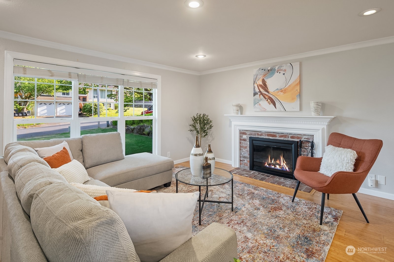 Property Photo: 17010 NE 34th Place WA 98008
