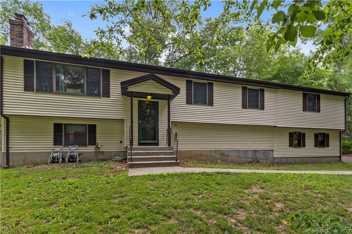 39 Edgewood Drive  Colchester CT 06415 photo