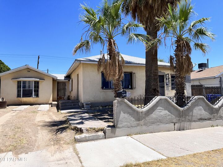 3725 Tularosa Avenue  El Paso TX 79903 photo