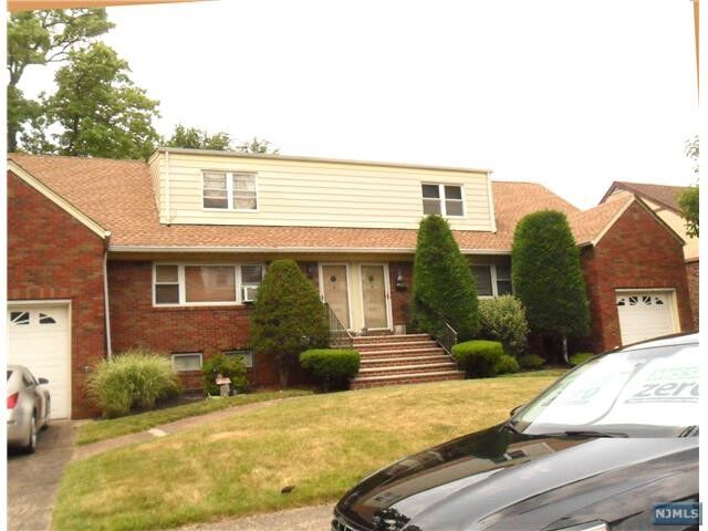 2223 Mackay Avenue B  Fort Lee NJ 07024 photo