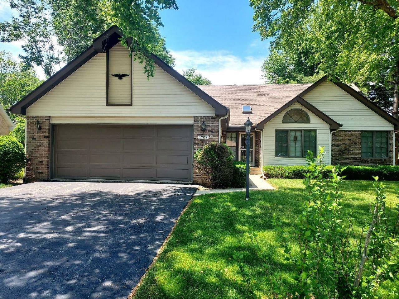 Property Photo:  1703 Highridge Road  IL 61108 