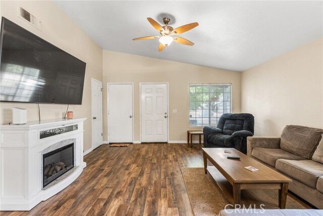 Property Photo: 11 Rainier Lane CA 95973