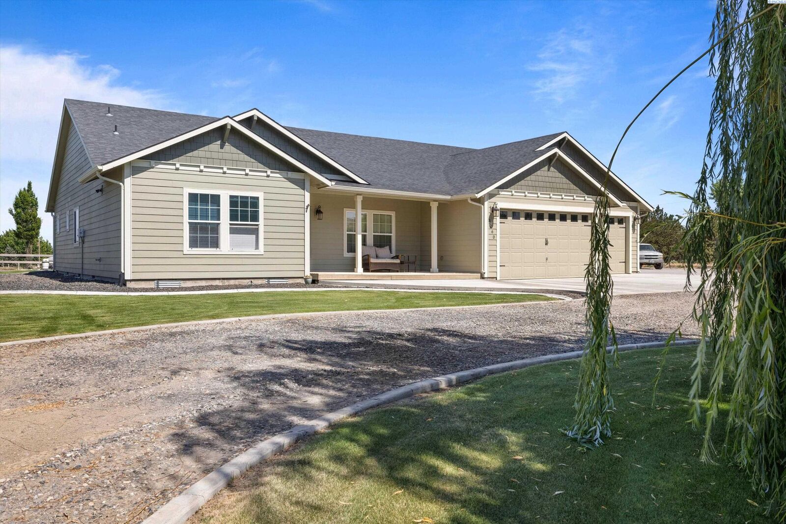 Property Photo:  3260 E Mt. Adams View Dr.  WA 99353 