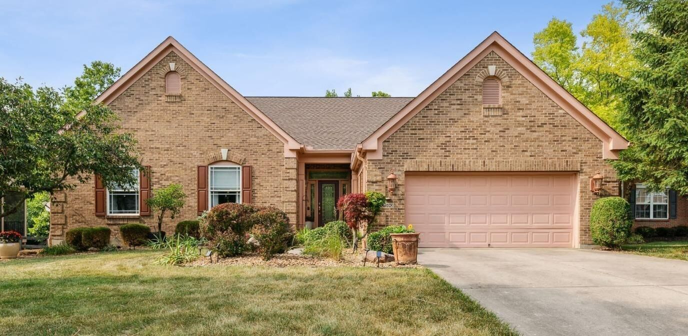 Property Photo: 7590 Delas Cv OH 45244