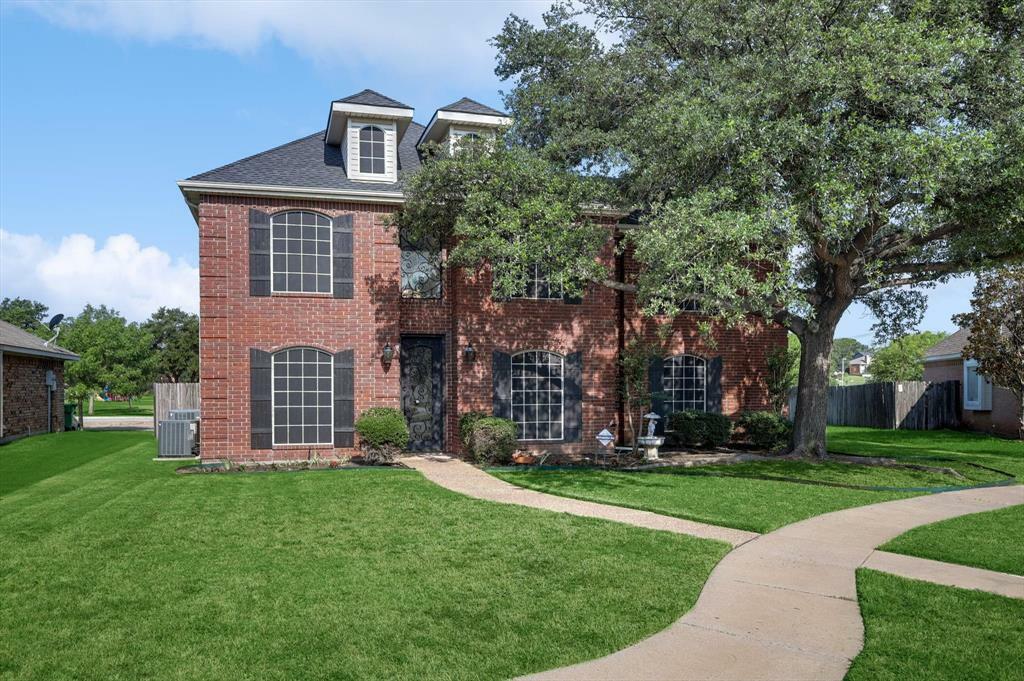 Property Photo: 4029 Red Maple Drive TX 75007