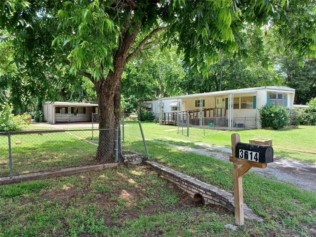 Property Photo:  3614 Greenbrook Street  TX 76048 