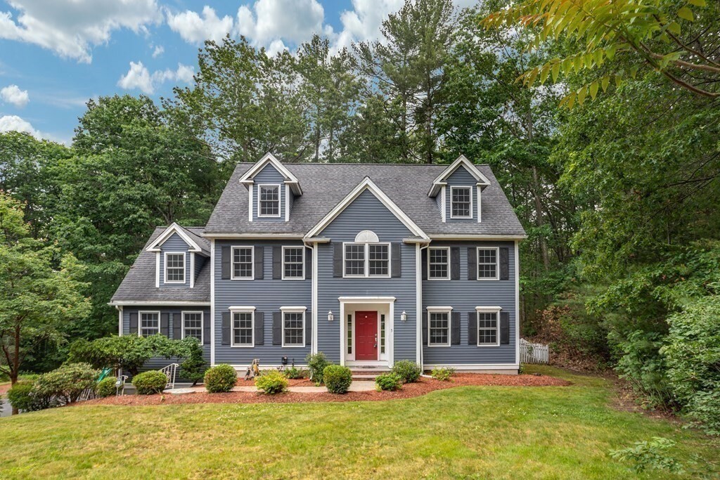 Property Photo: 5 San Rosa Way MA 01824