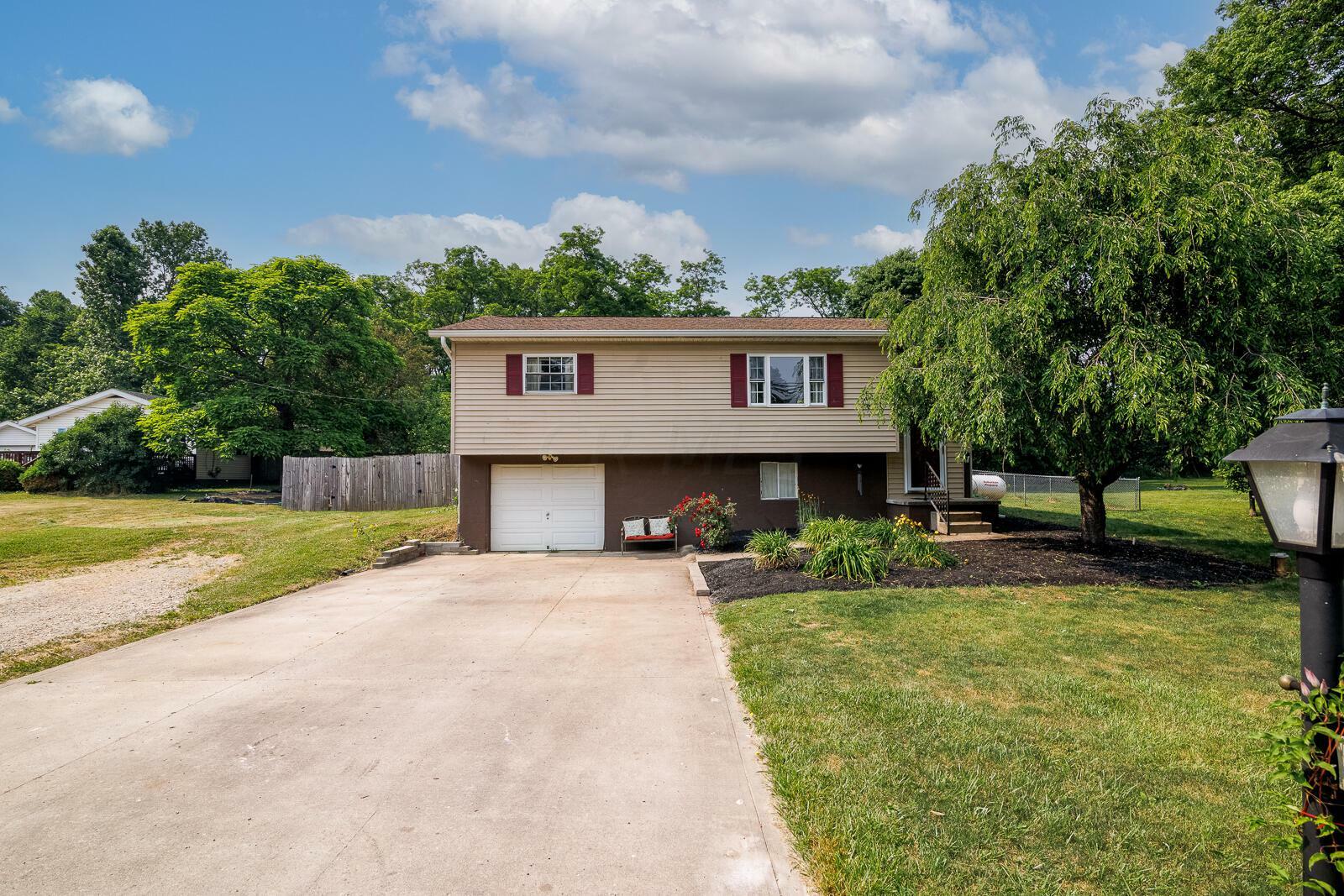 Property Photo:  181 Lees Drive  OH 43025 