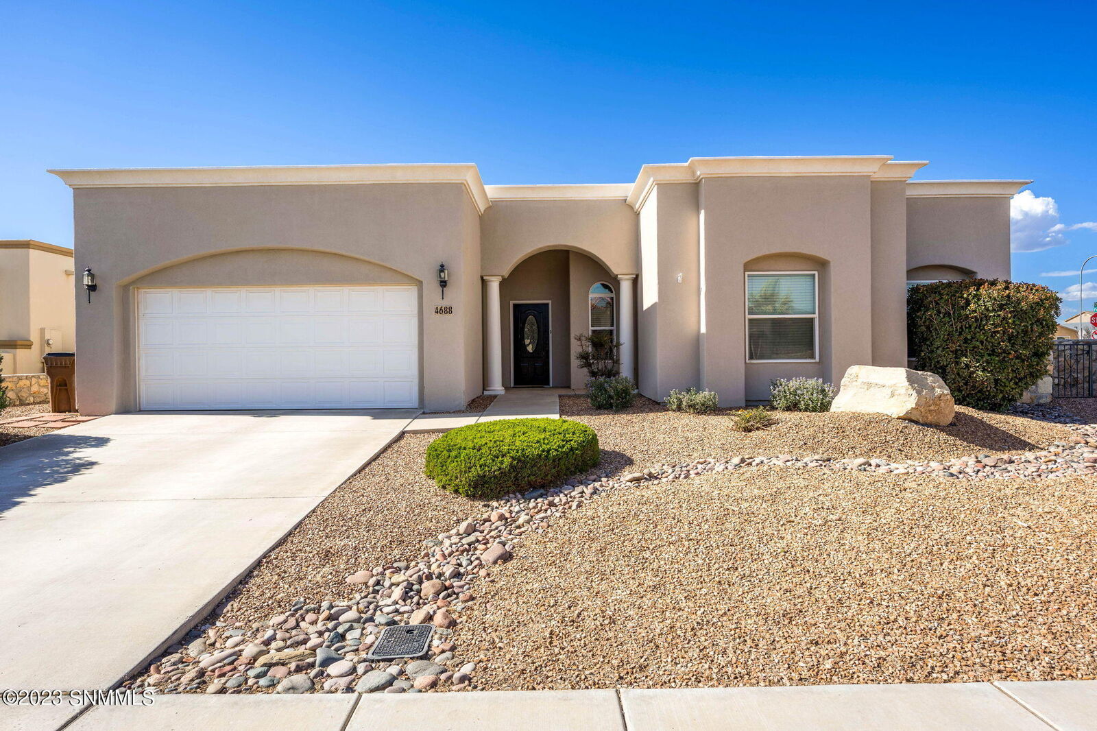 Property Photo:  4688 Calle De Nubes  NM 88012 