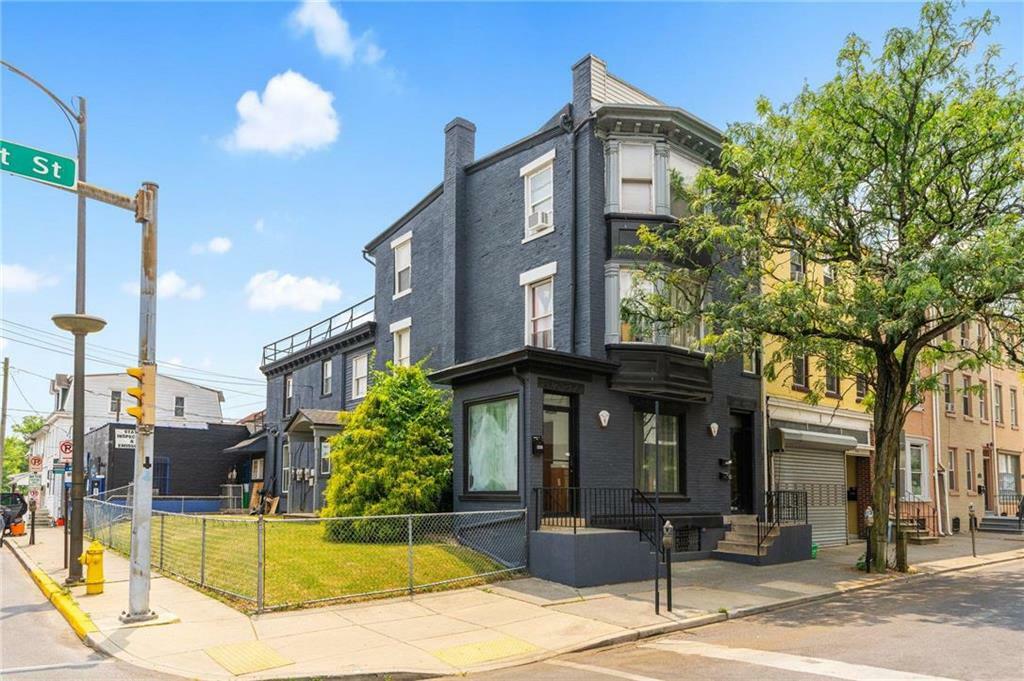 Property Photo: 904 West Walnut Street PA 18102
