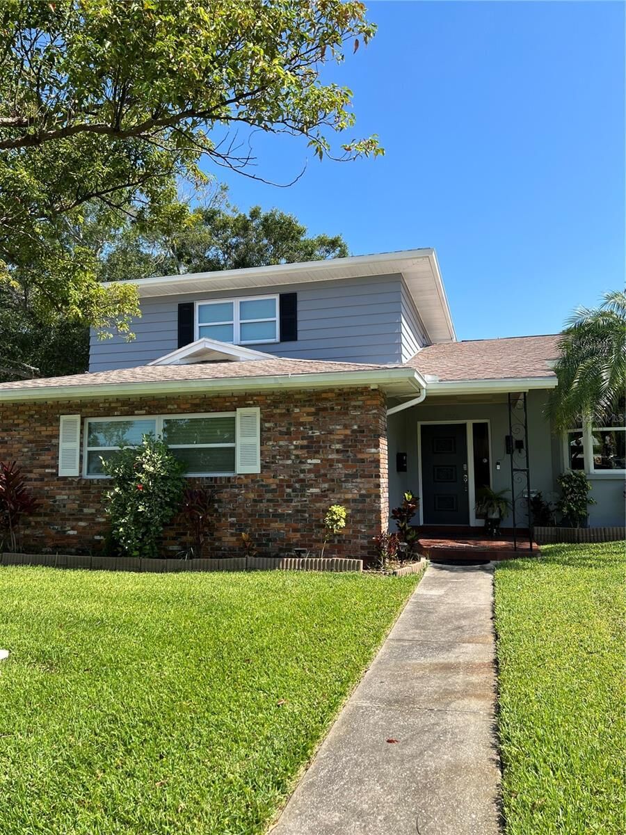 Property Photo:  5275 10th Avenue N  FL 33710 