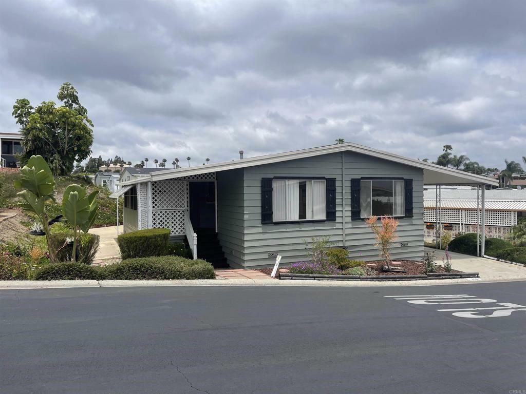 Property Photo: 650 S Rancho Santa Fe Road Spc 209 CA 92078