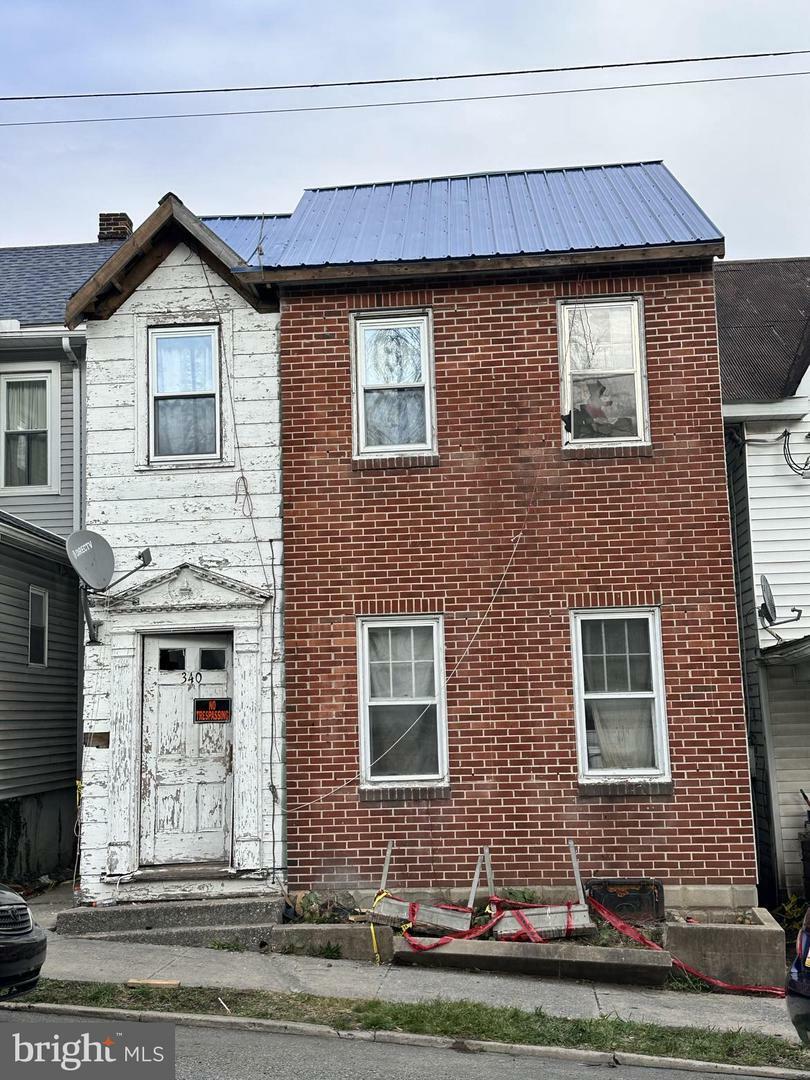 Property Photo:  340 Logan Street  PA 17044 