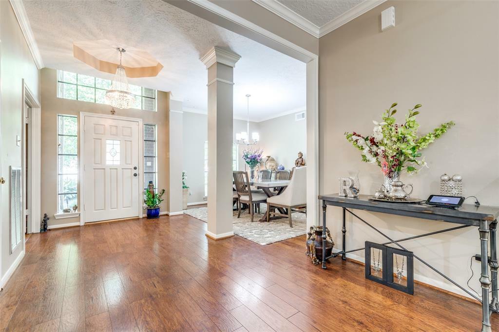 54 N Duskwood Place  Spring TX 77381 photo
