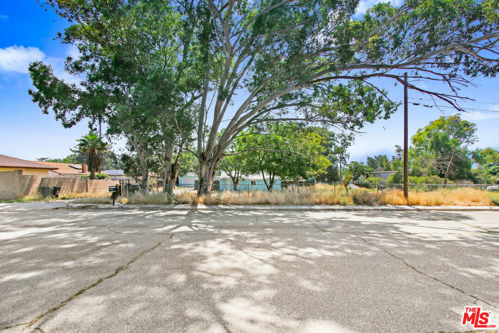 Property Photo:  330 Morongo Avenue  CA 92220 