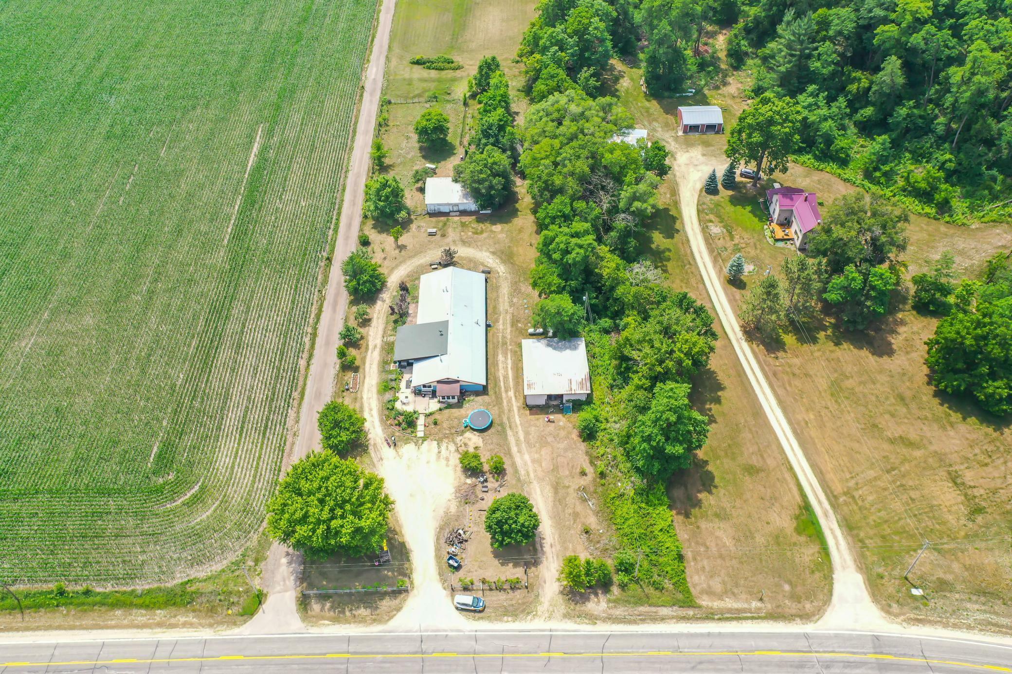 Property Photo: 16981 County 13 MN 55943