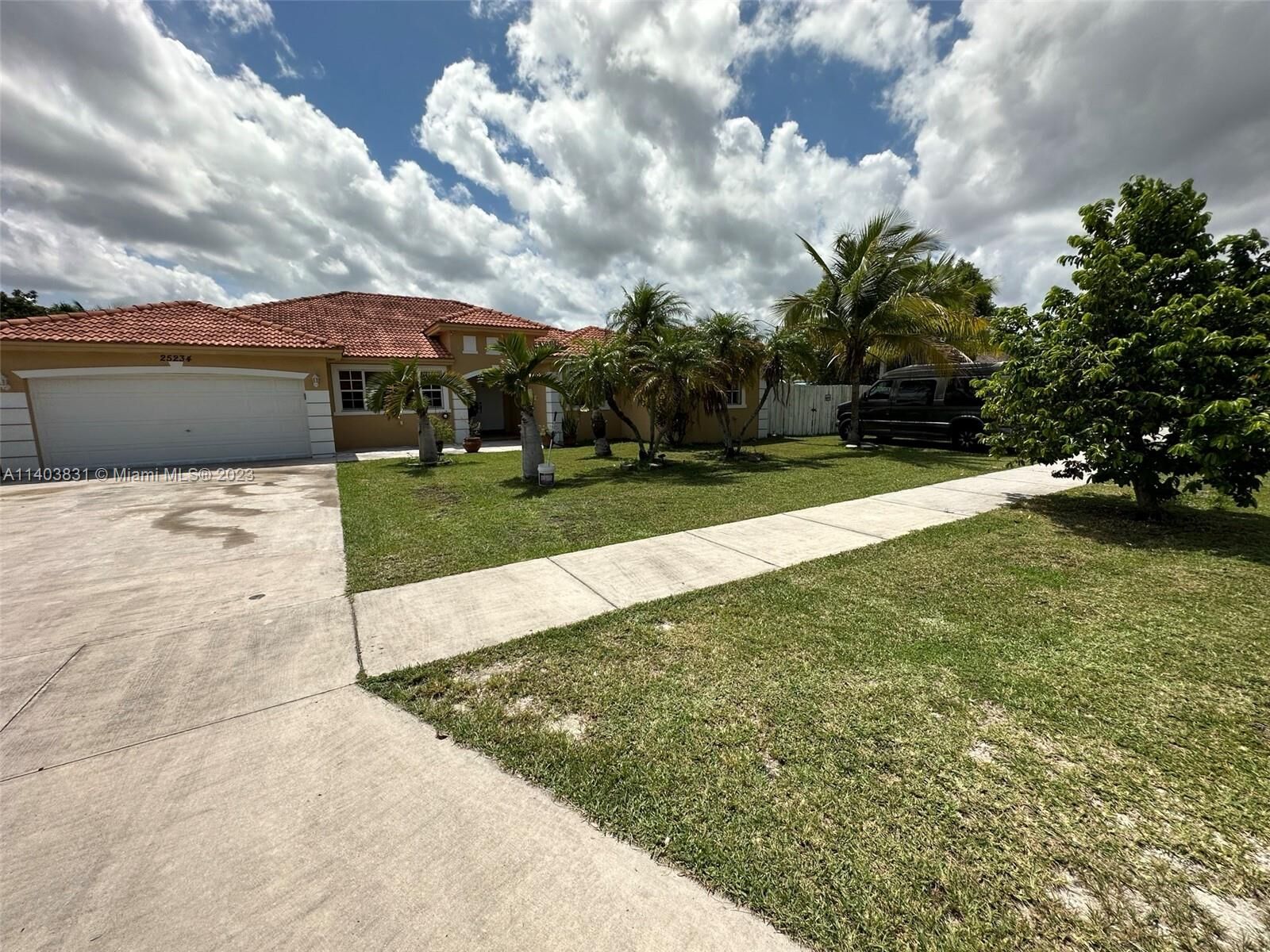 Property Photo:  25234 SW 122nd Pl  FL 33032 