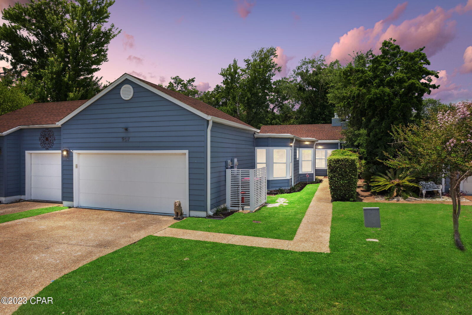 Property Photo:  907 Sea Robin Lane  FL 32408 