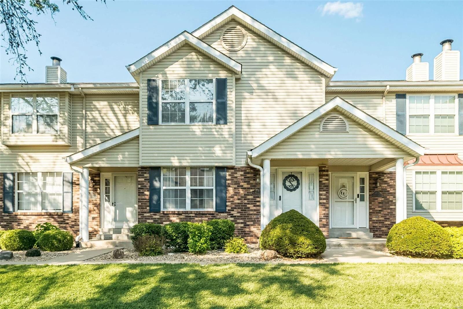 Property Photo: 1757 Honeysuckle Drive 5 MO 63303