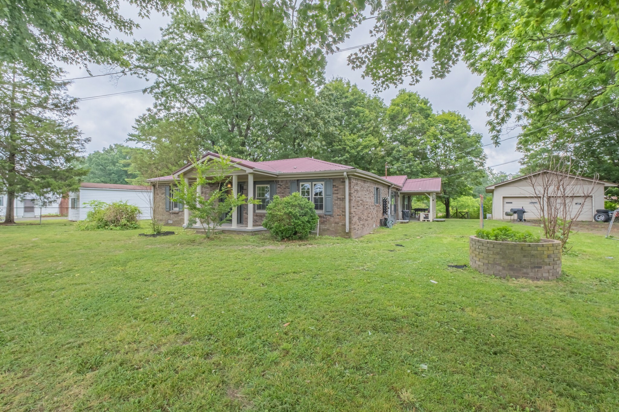 Property Photo:  434 60th Ave  TN 37339 