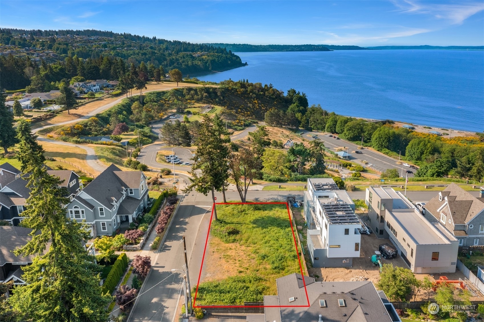 Property Photo: 19011 20th Avenue NW WA 98177