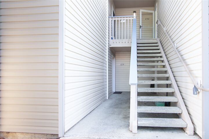 Property Photo:  641 W Horton Way 129  WA 98226 