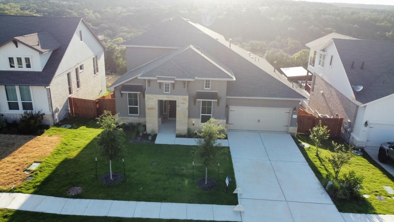 Property Photo: 6000 Cimarron Ridge Lane TX 78738