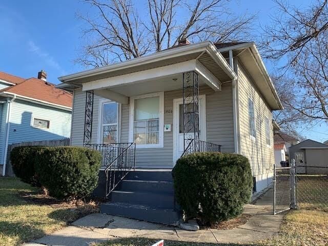 Property Photo:  1906 Oakland Street  IN 46808-2396 