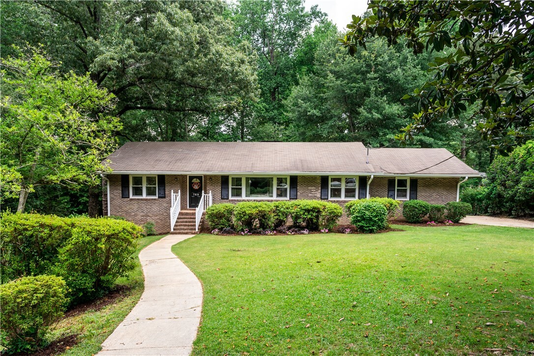 Property Photo:  769 N Cary Drive  AL 36830 