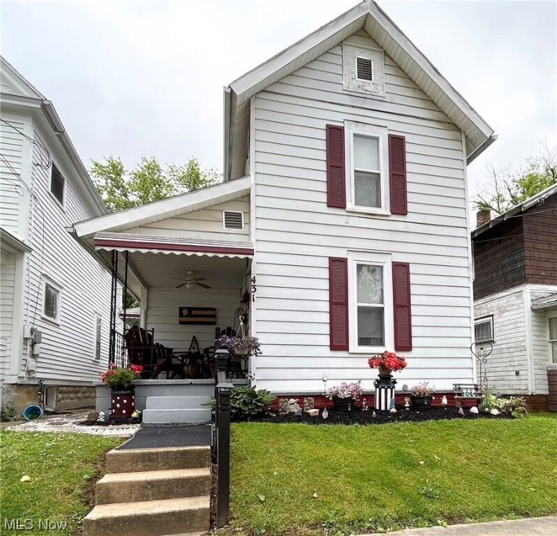 Property Photo: 431 E 4th Street OH 44805