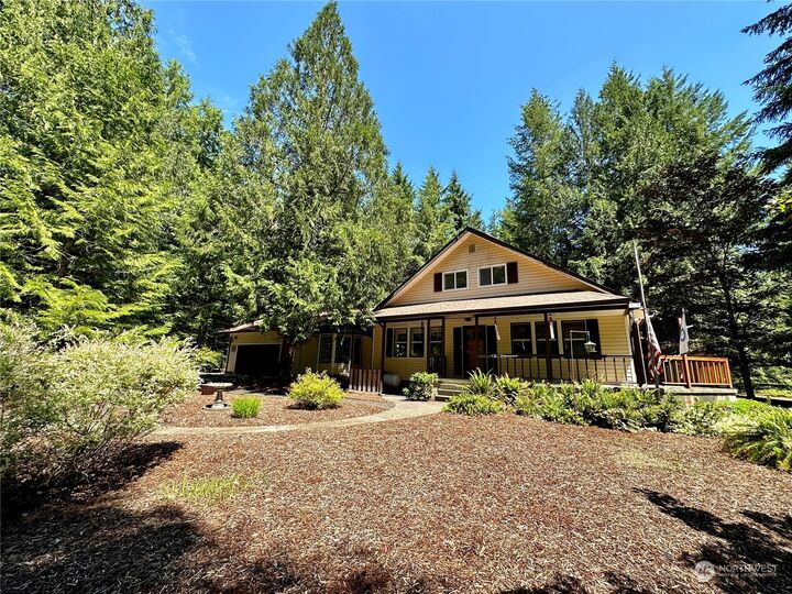 Property Photo:  40 N Mount Washington Drive  WA 98548 