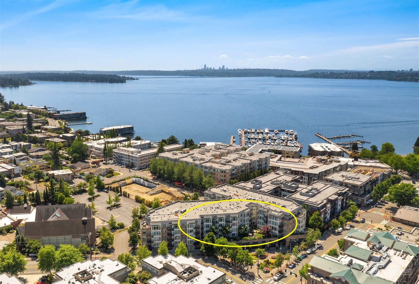 Property Photo:  211 Kirkland Avenue 316  WA 98033 