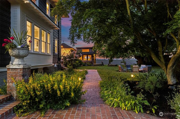 Property Photo:  20302 Skagit City Road  WA 98273 