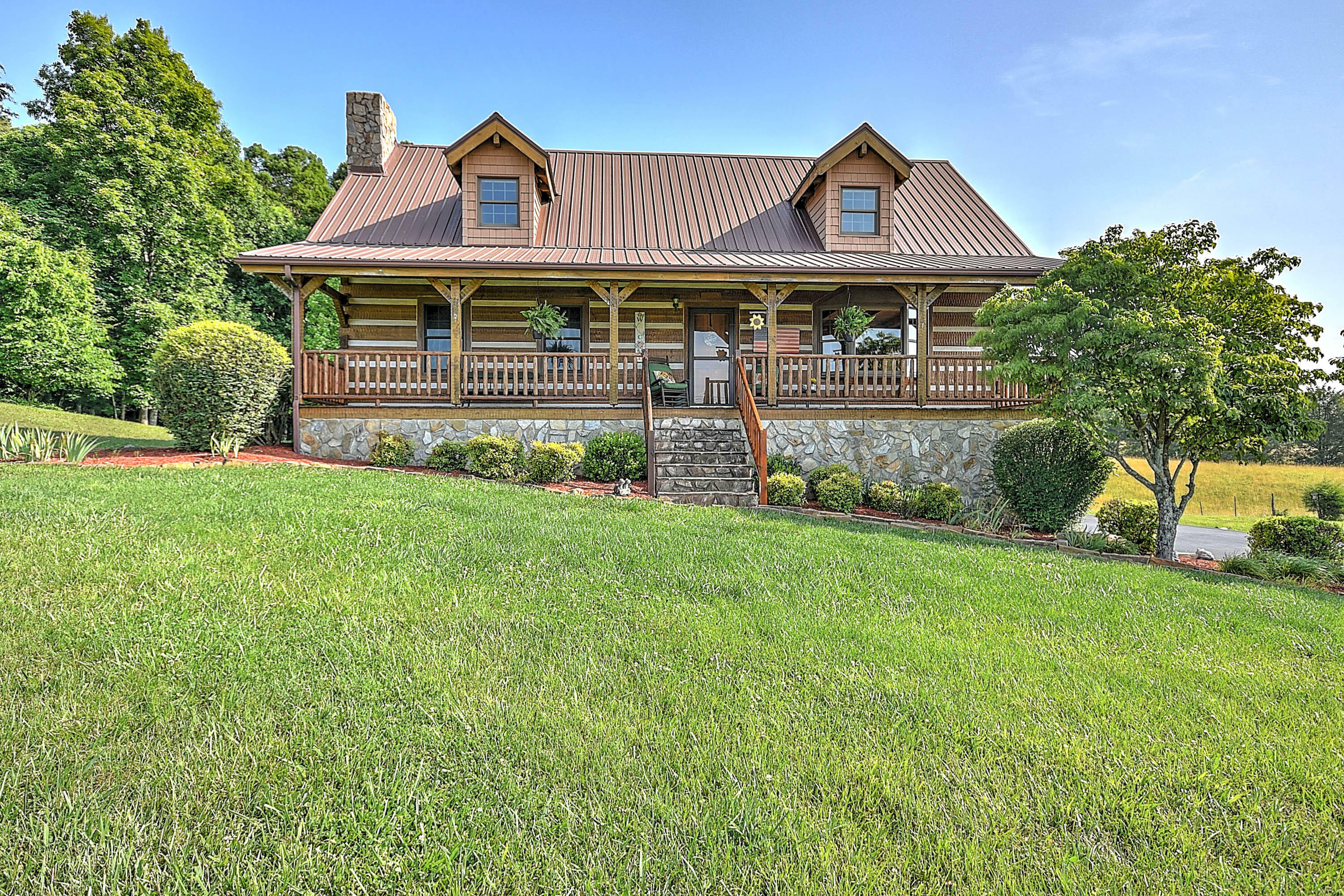 Property Photo:  585 River Village Lane  TN 37616 