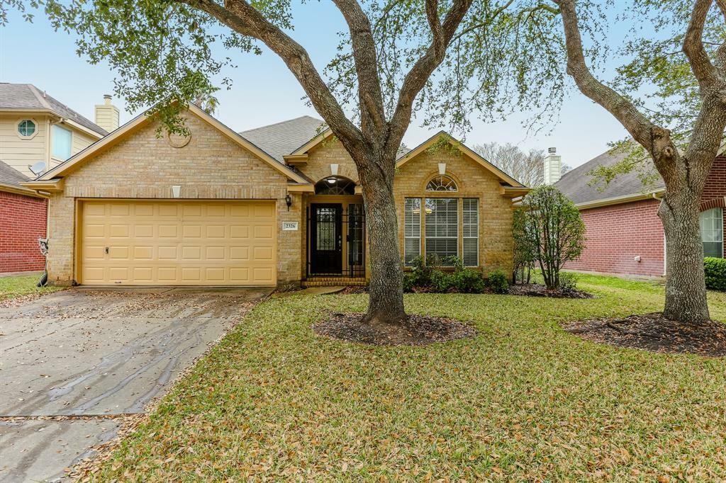 Property Photo:  2326 Standing Oak Lane  TX 77406 