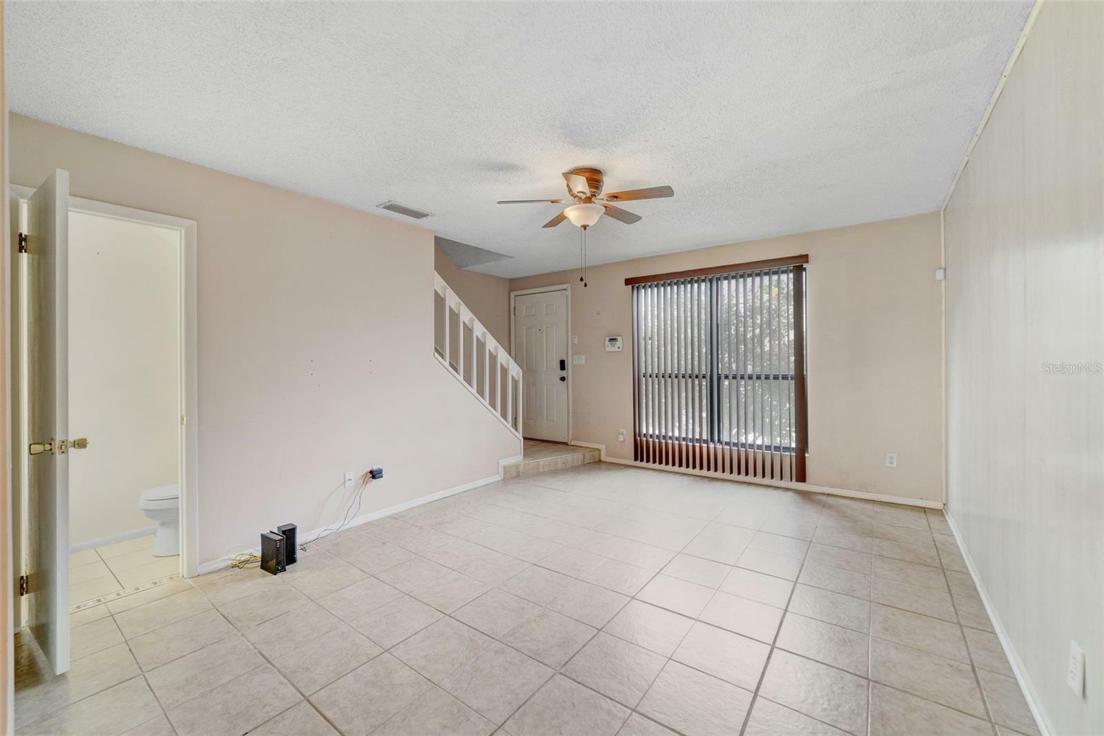 Property Photo:  612 Casa Park Court M  FL 32708 