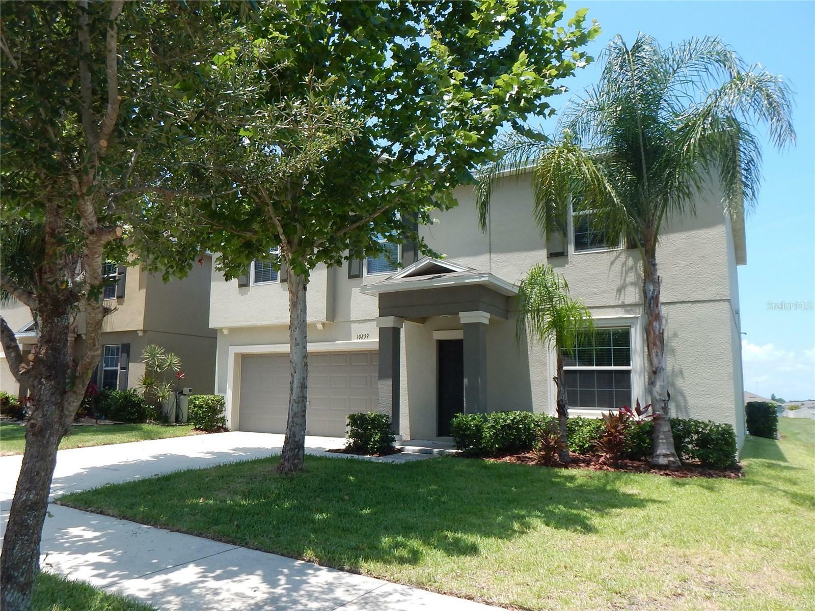 Property Photo: 10259 Strawberry Tetra Drive FL 33578