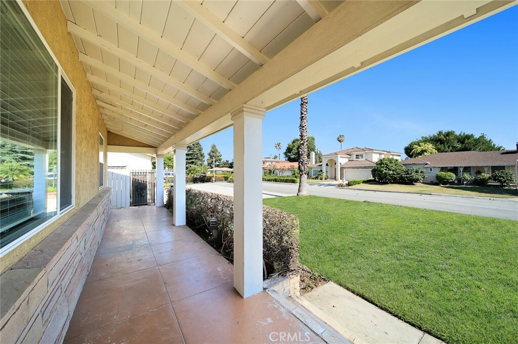 Property Photo:  31 W Le Roy Avenue  CA 91007 