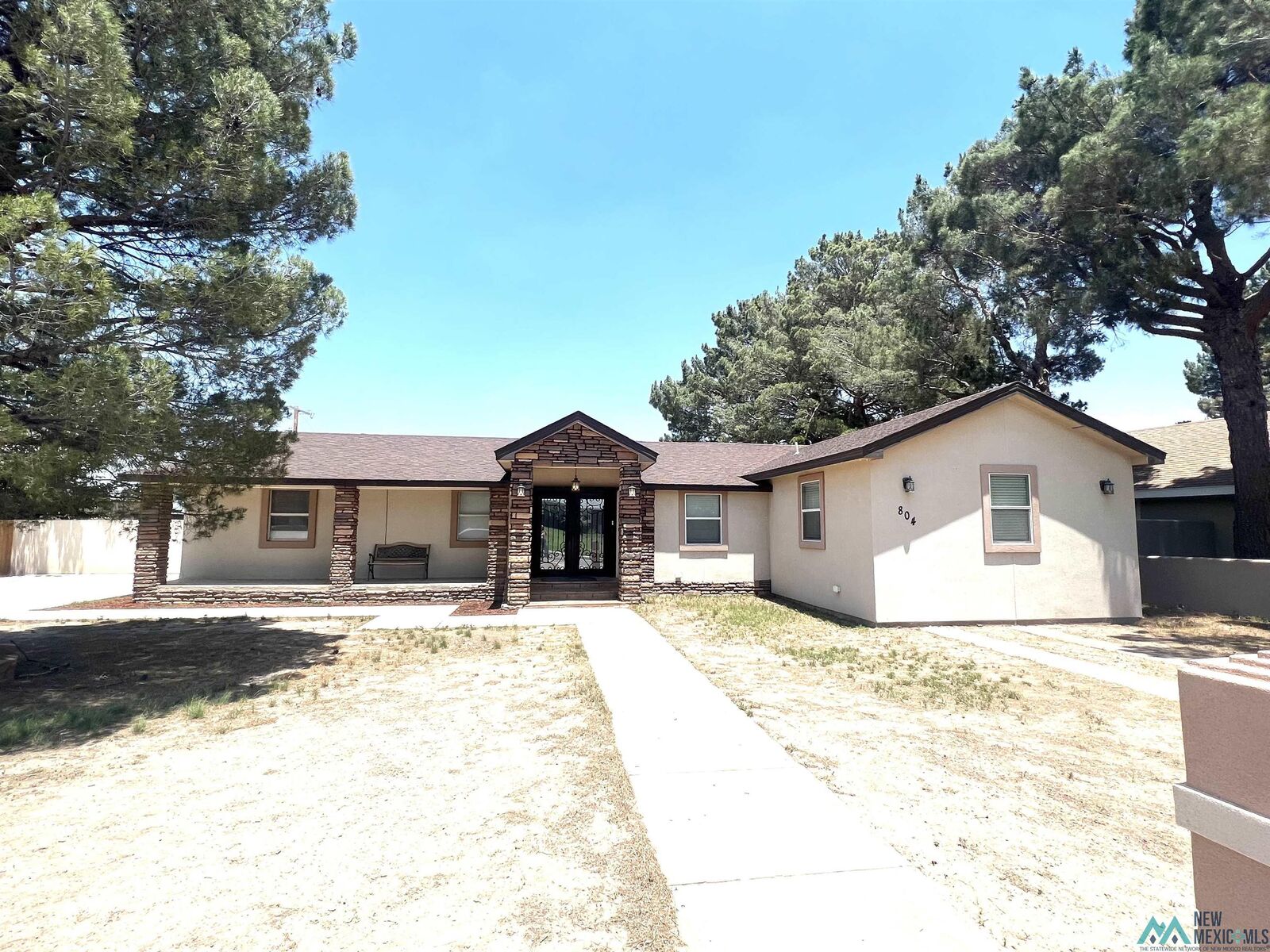 Property Photo:  804 Carper Drive  NM 88210 