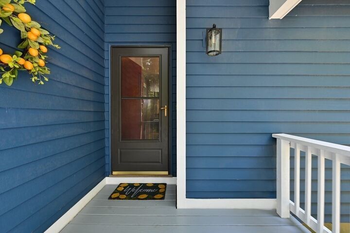 Property Photo:  30 Seasons Lane  NH 03053 