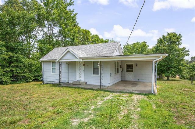 Property Photo:  720 Lee Avenue  MO 63028 