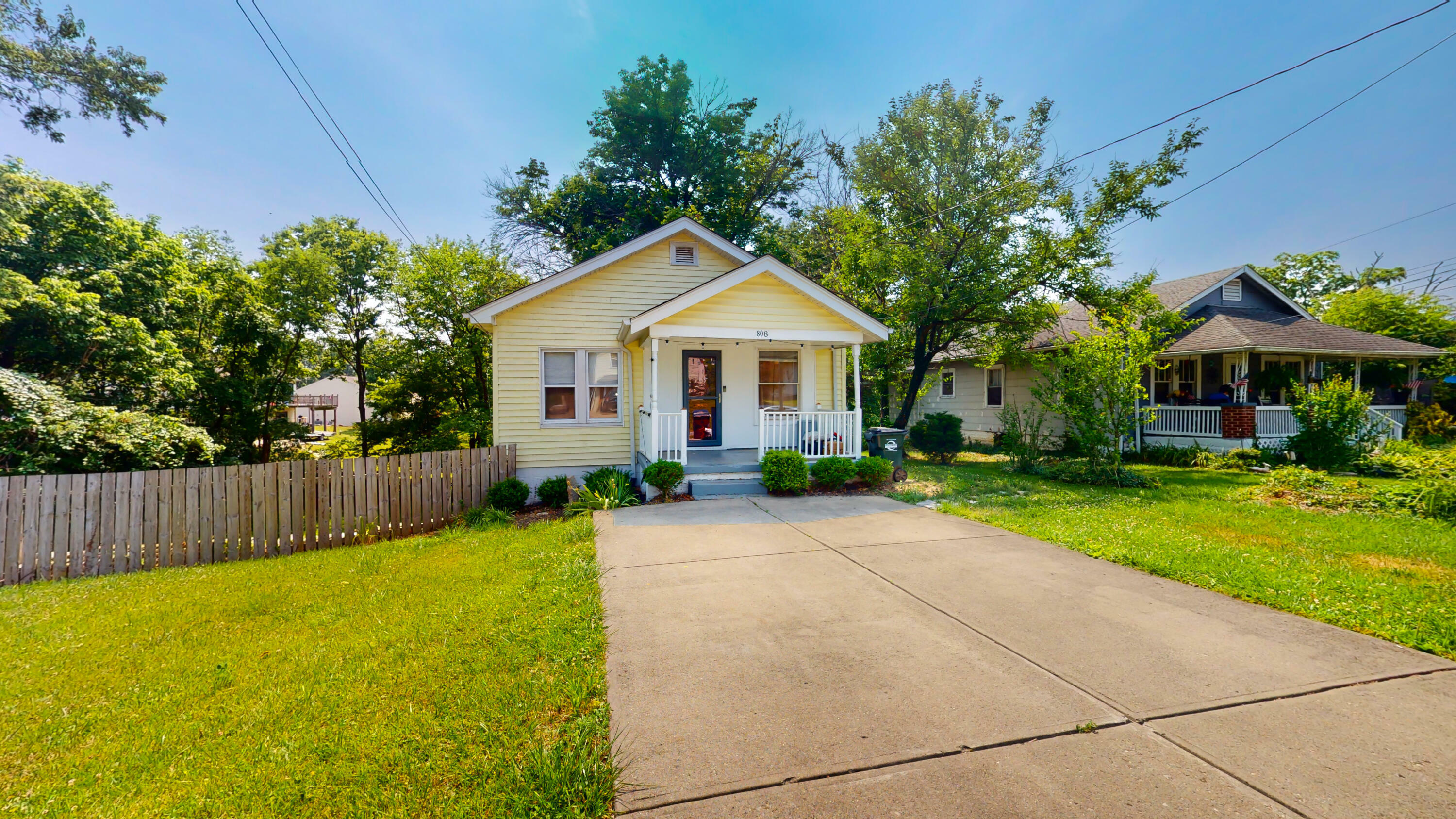 Property Photo:  808 Main Street  KY 41018 