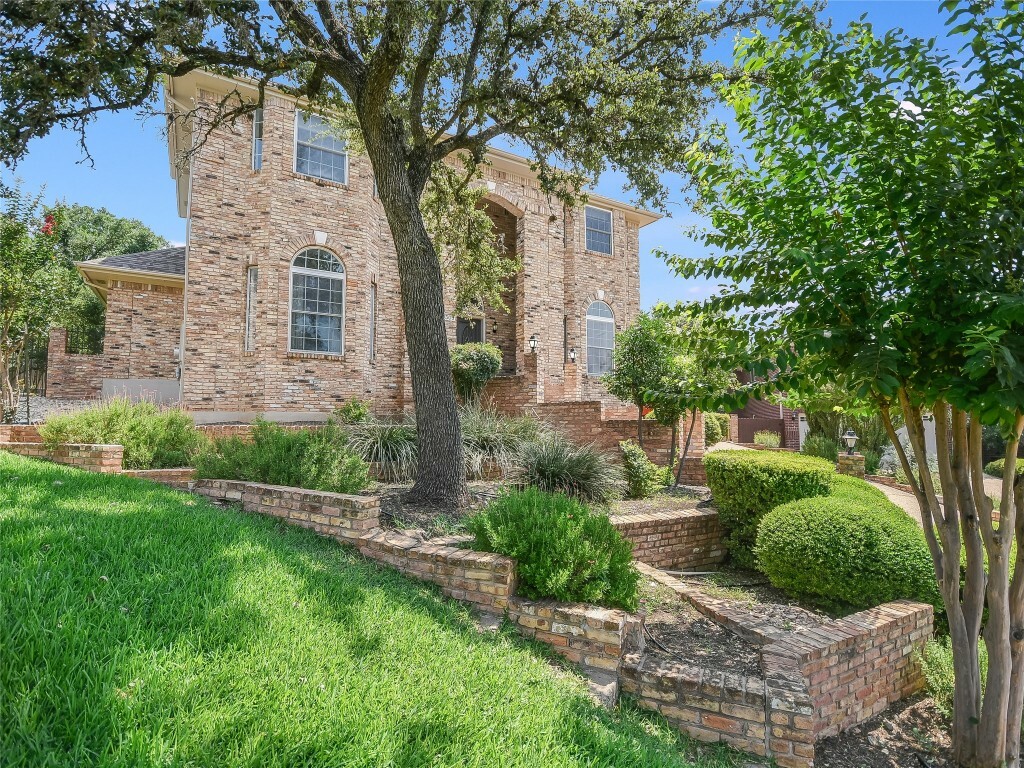 Property Photo:  10305 Kirby Cove  TX 78759 