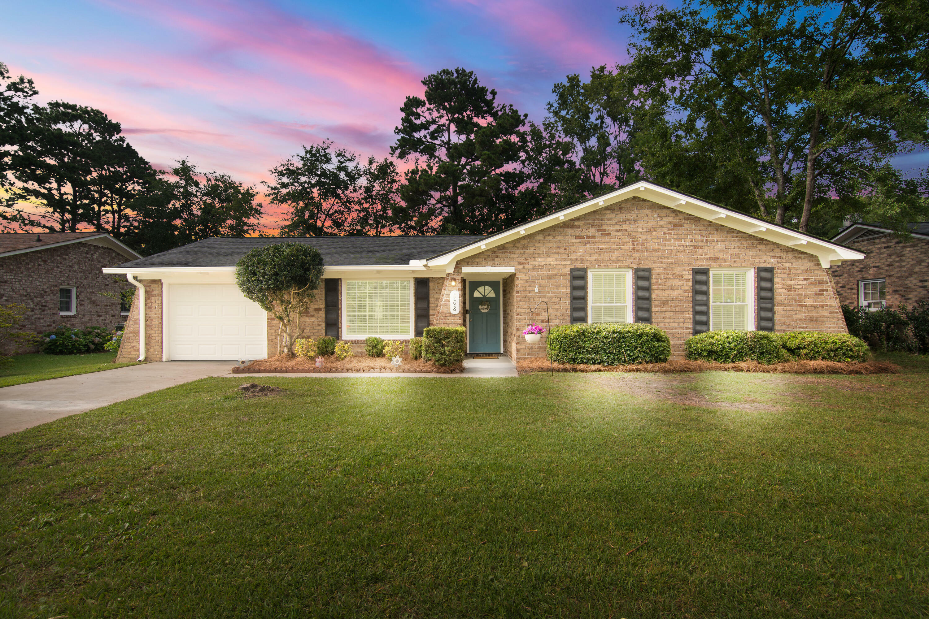 Property Photo:  108 Kennington Drive  SC 29445 