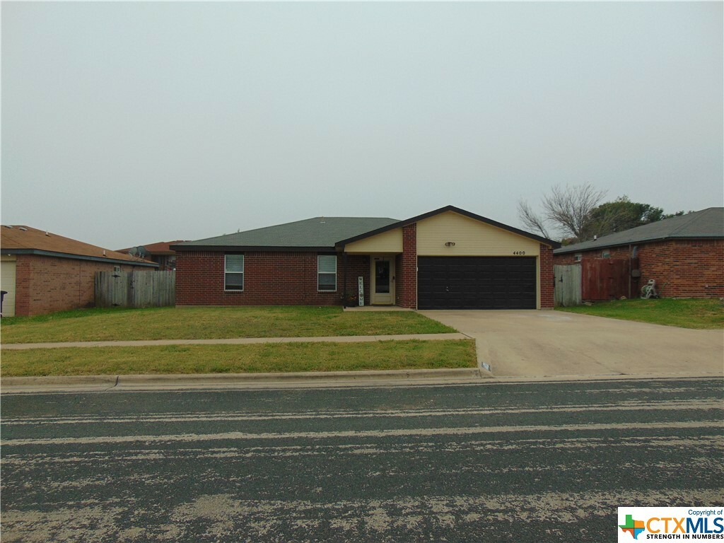 Property Photo: 4400 Waterproof TX 76549