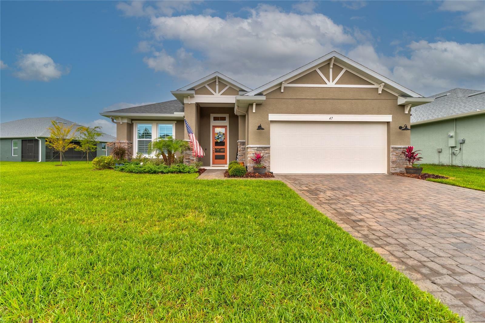 Property Photo:  47 Huntington Place  FL 32174 