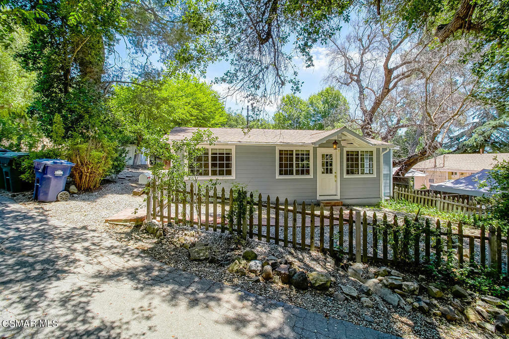 Property Photo:  2446 Liberty Lane  CA 90290 