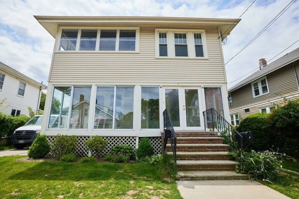 Property Photo:  39 Edgeworth Rd 39  MA 02171 