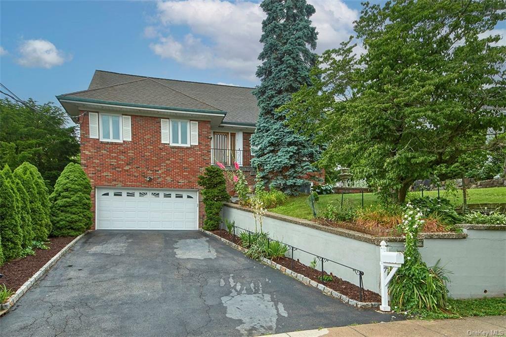 Property Photo: 7 Pine Street NY 10604
