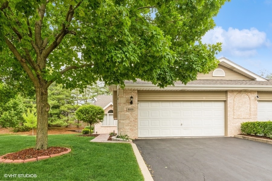 Property Photo:  16101 Lake Villa Avenue  IL 60477 